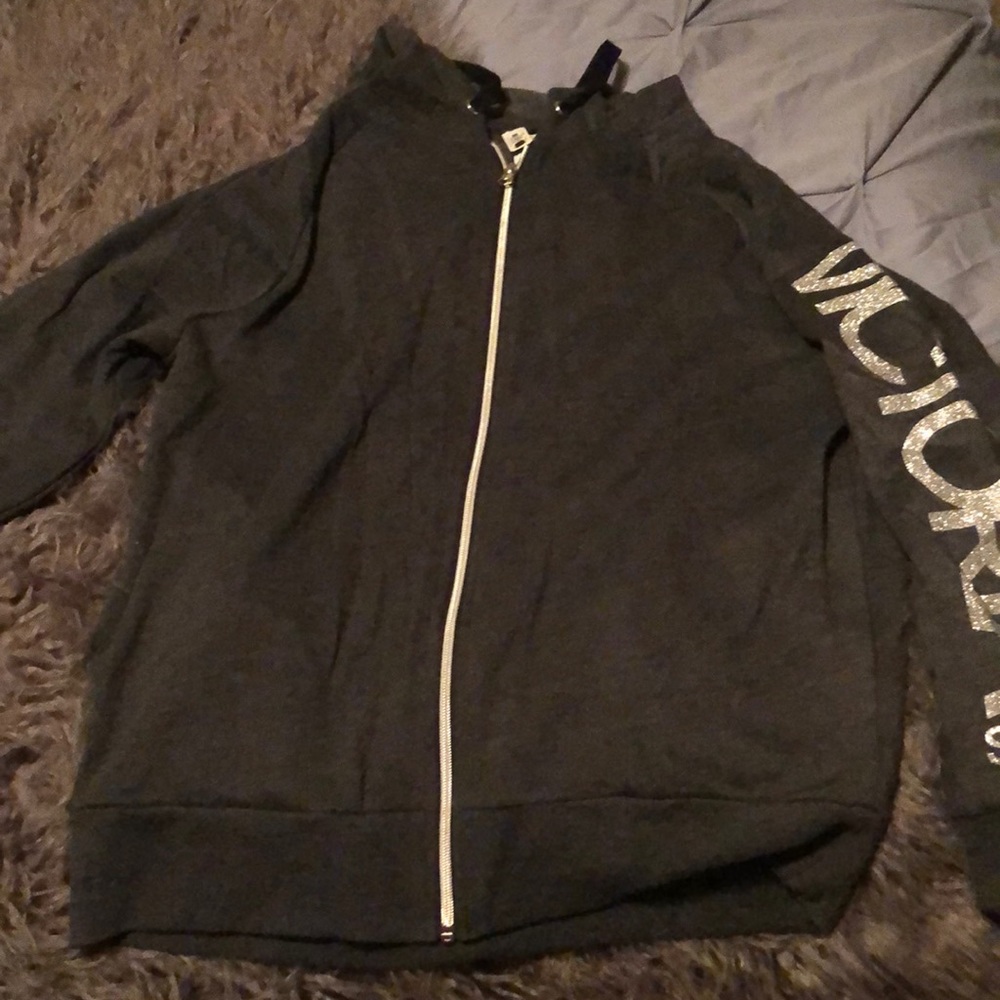 VS Sport Hoodie NWT